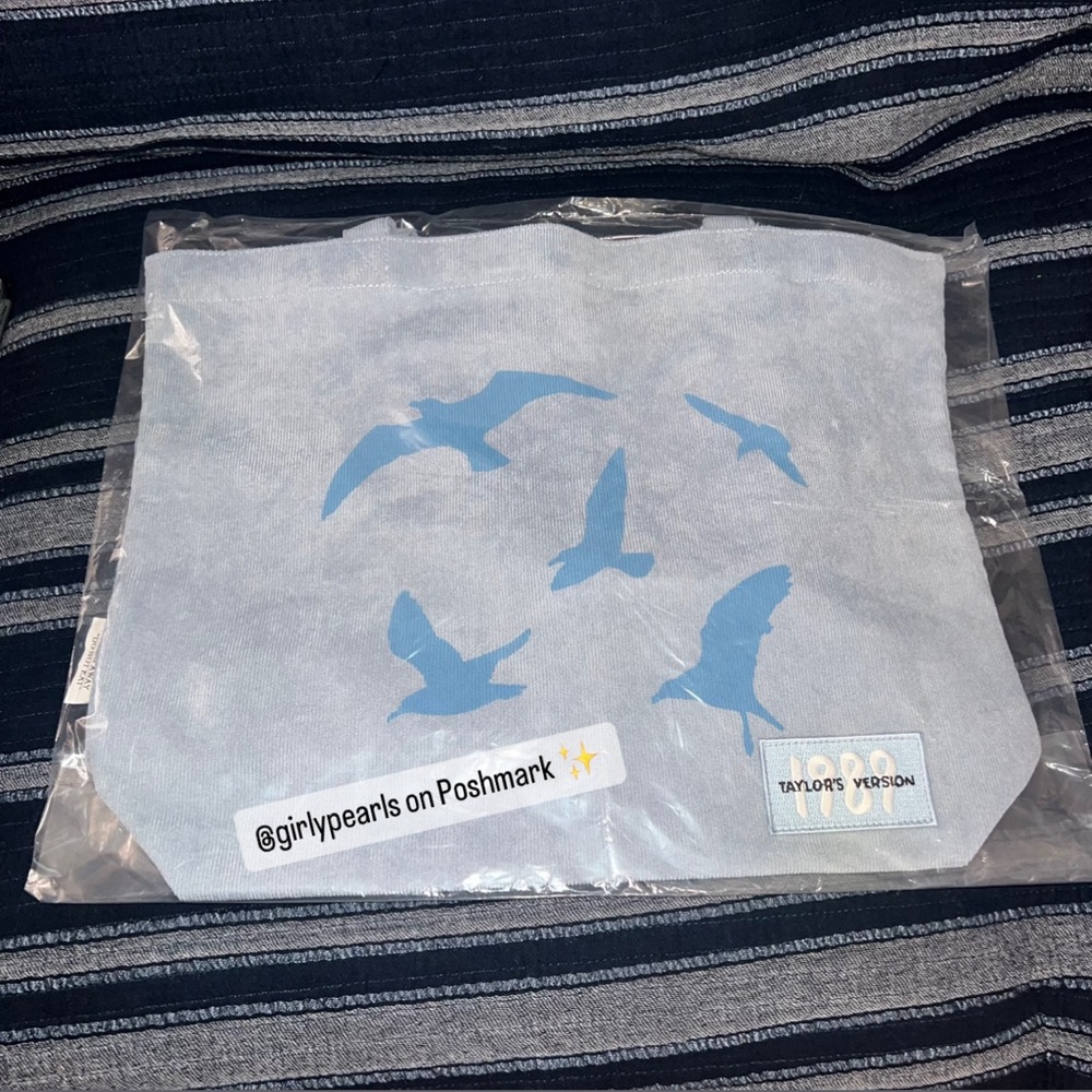 1989 (Taylor's Version) Corduroy Tote Bag Taylor Swift Tote Bag Official Merch - Picture 1 of 7